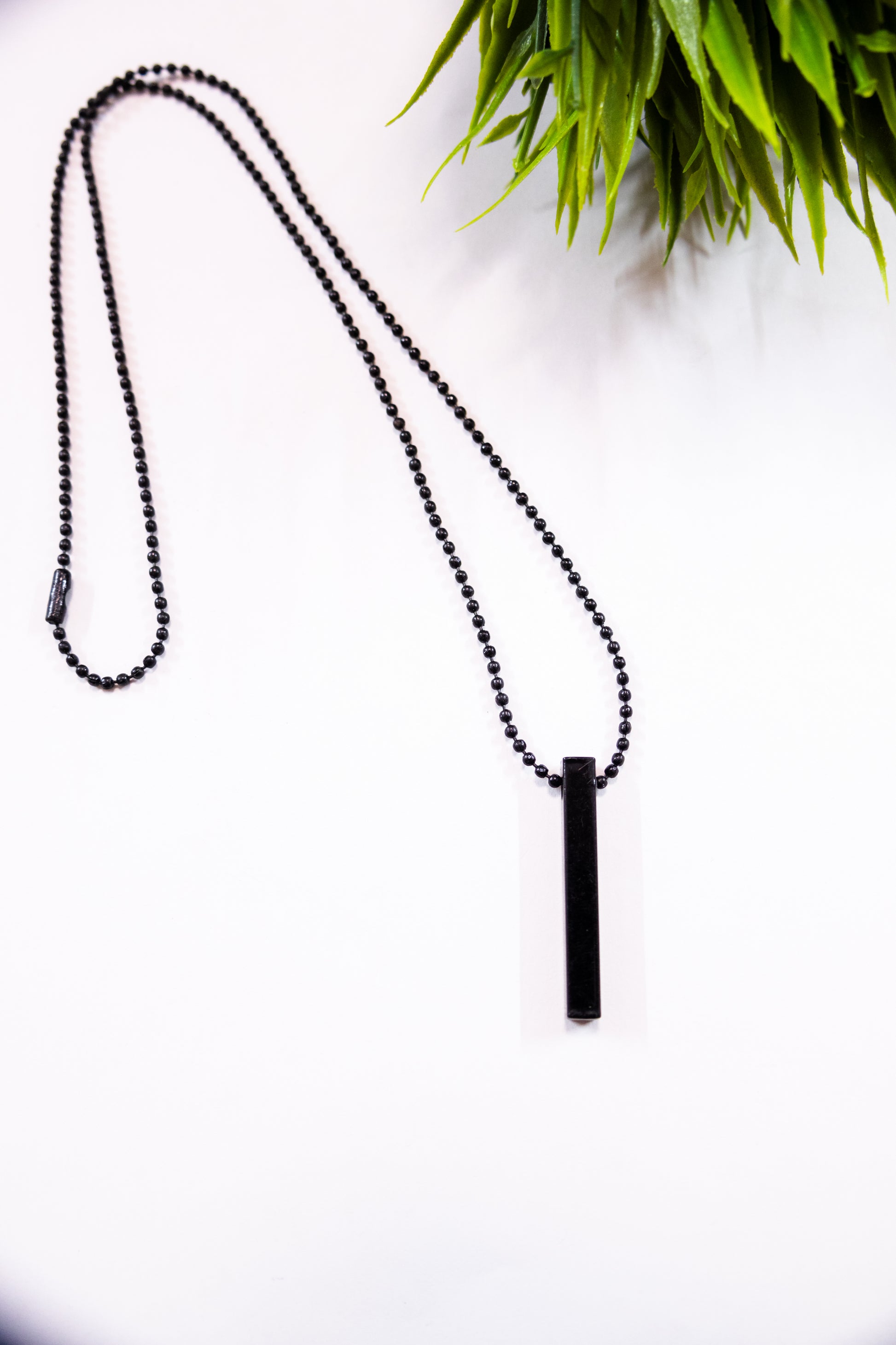 Eclipse Bar Pendant Black